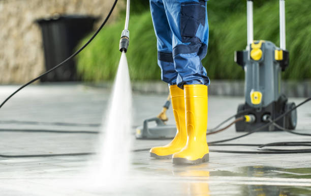 Best Deck Pressure Washing  in Maybrook, NY